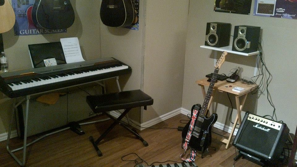 Bg Music Academy and Guitar shop - Logo