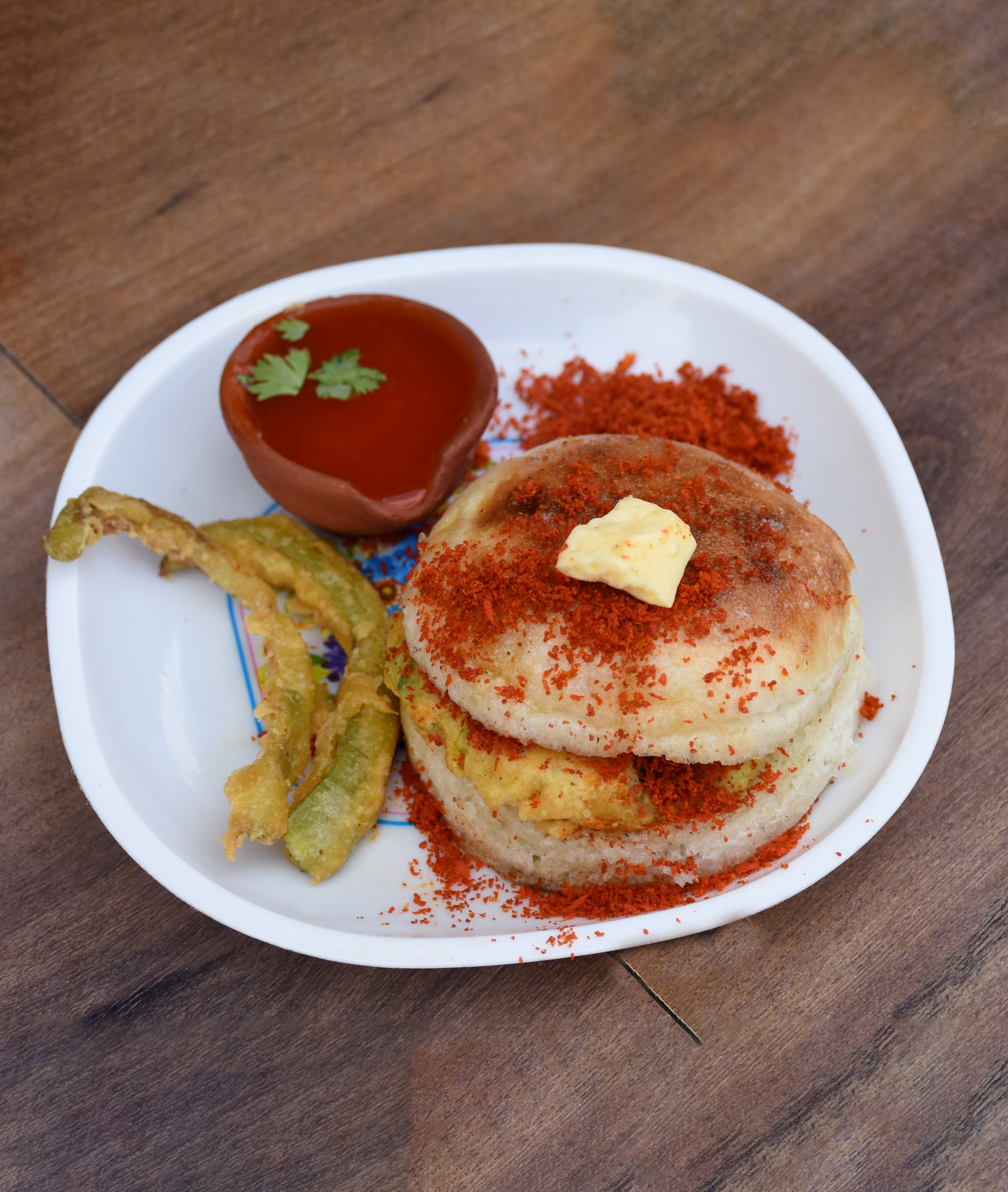 Bhai Bhai Dabeli And Fast Food - Logo