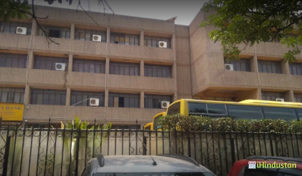 Bhatnagar International Foundation School - Logo