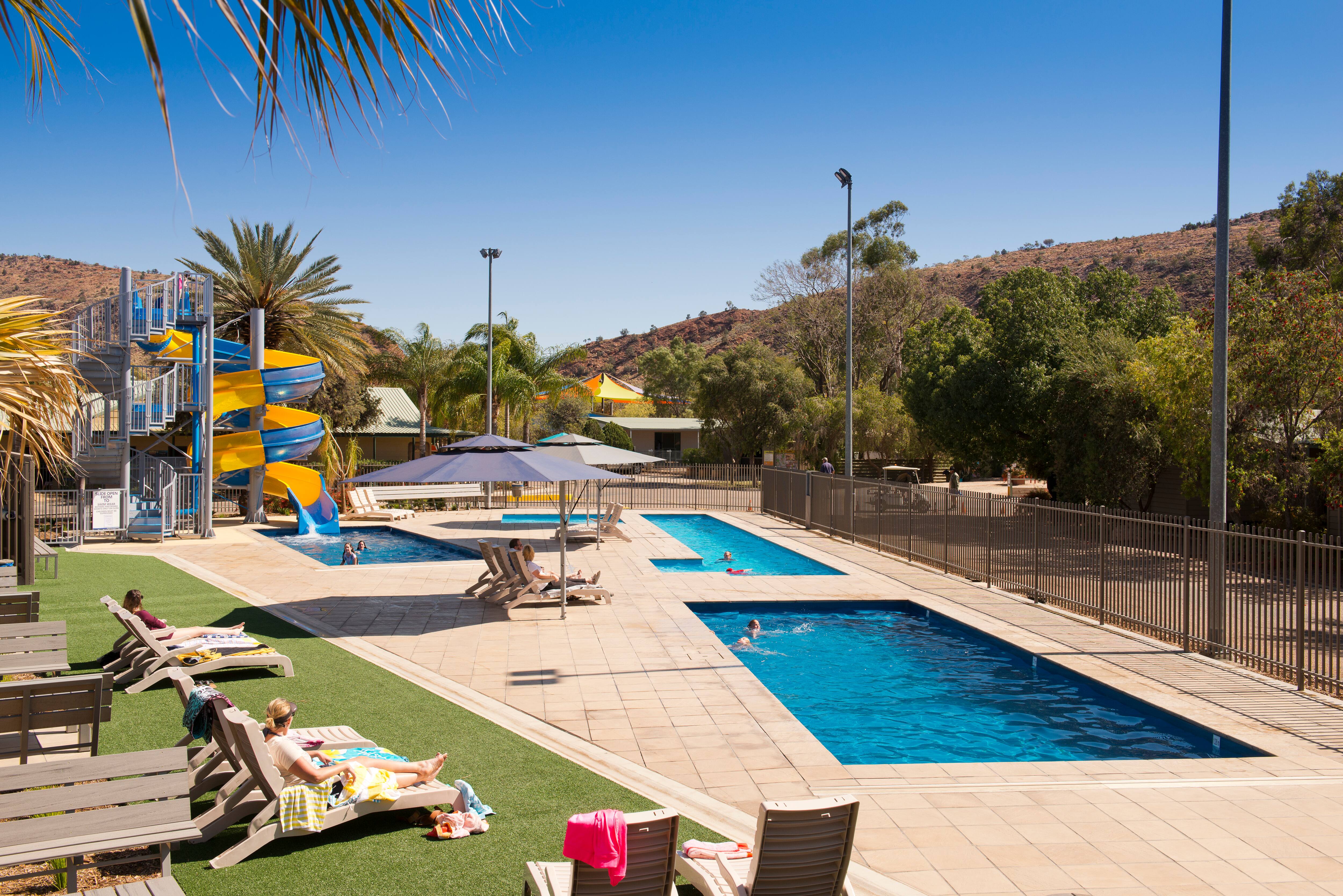 BIG4 MacDonnell Range Holiday Park - Logo