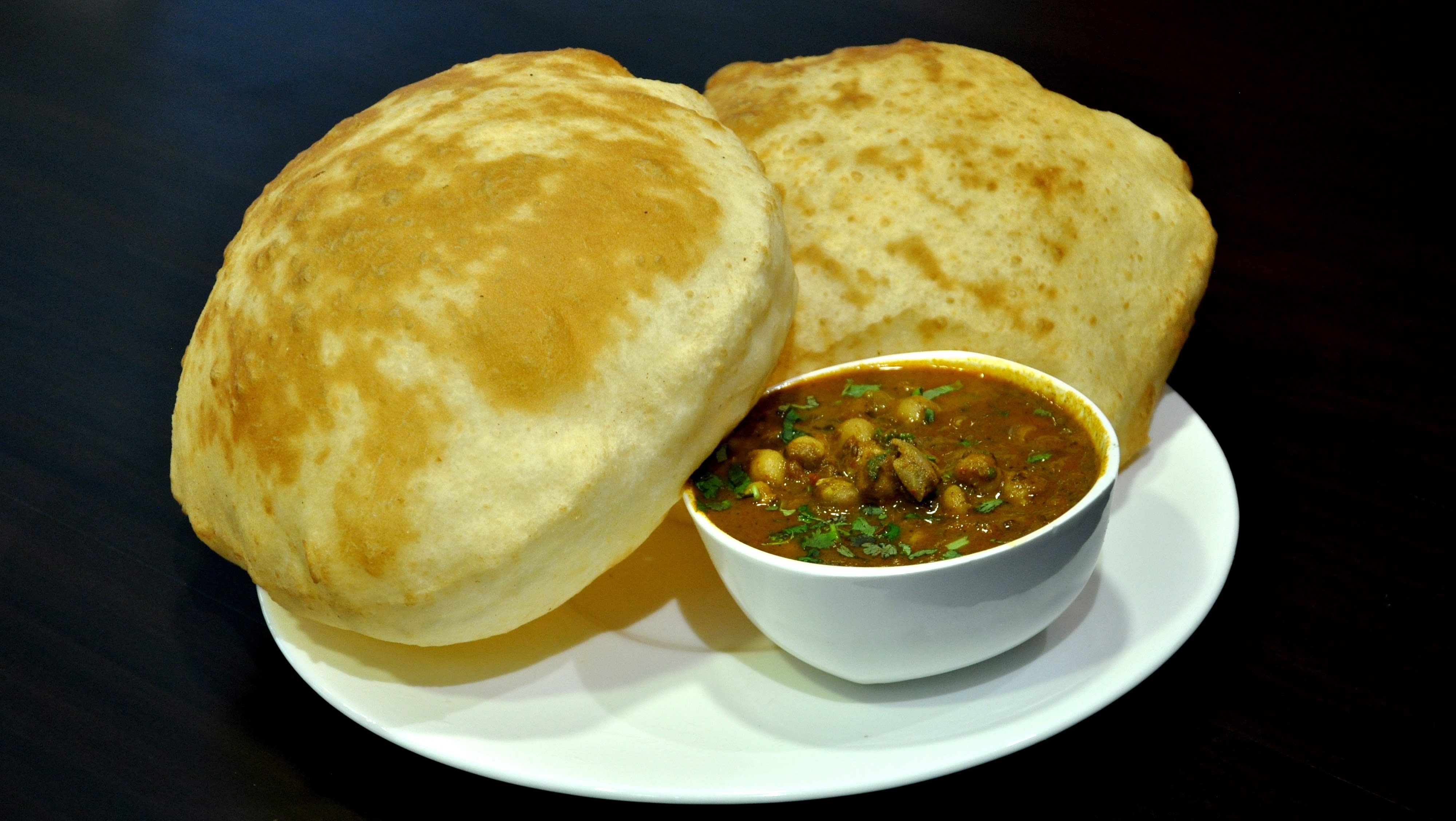 Big Bhature - Logo