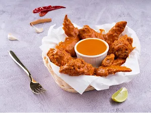 Bigguy's Wingery - Logo