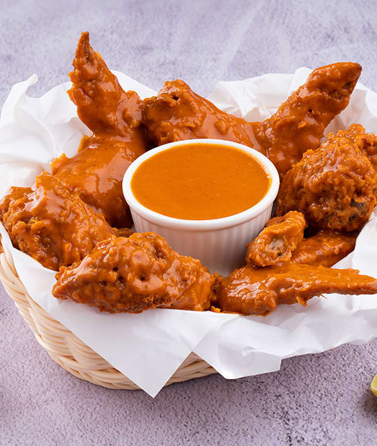 Bigguy's Wingery - Logo