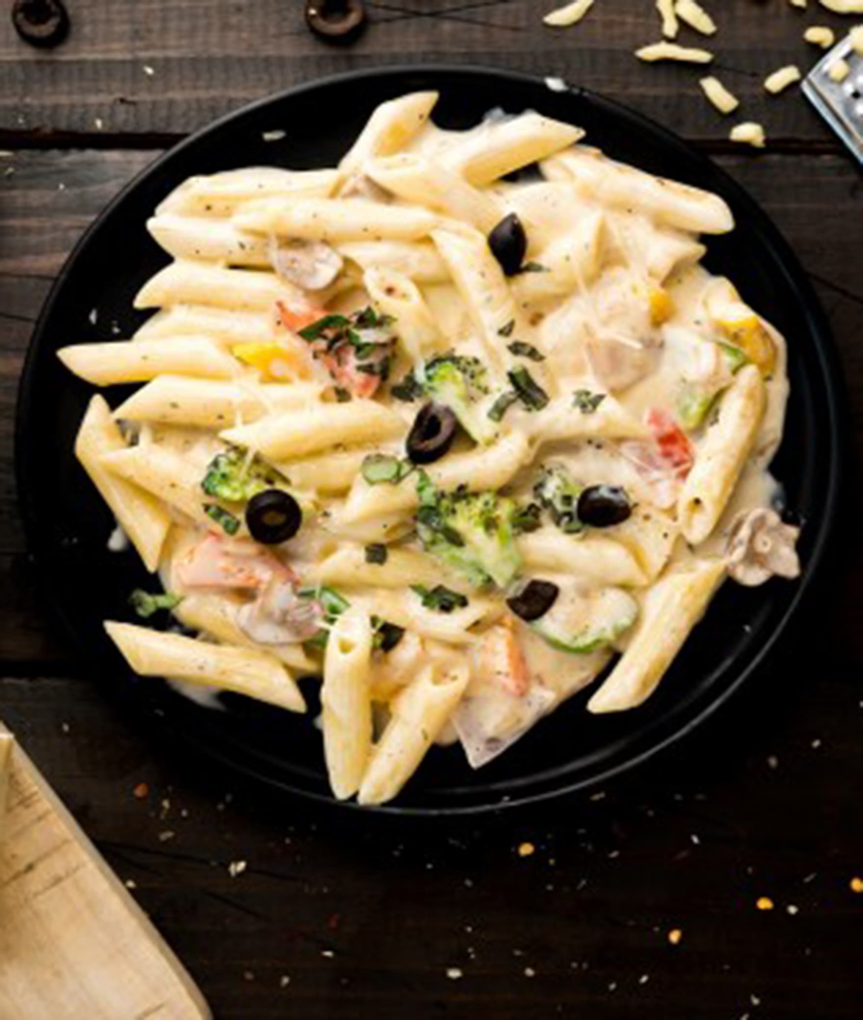 Billu's Pasta Hut - Logo