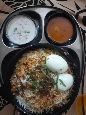 Biryani Trip - Logo