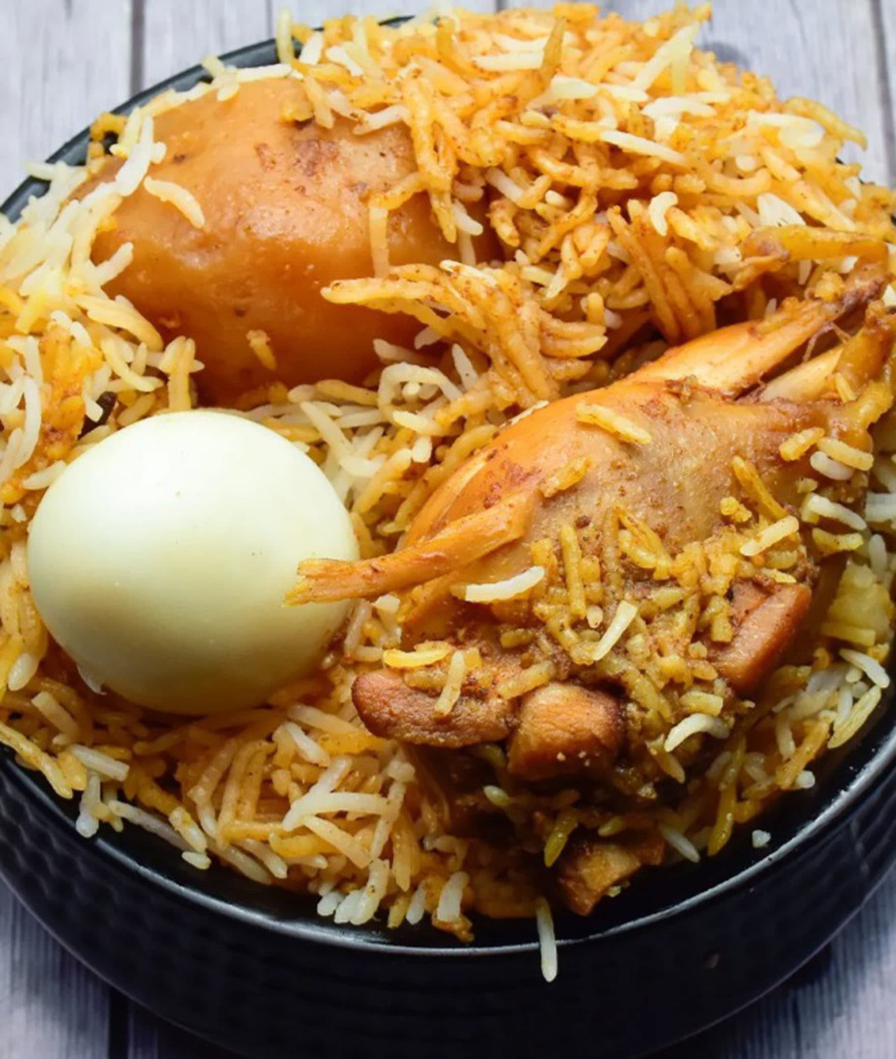 Biryani Moshai - Logo