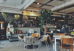 BK Cafe By Burger King - Cover photo