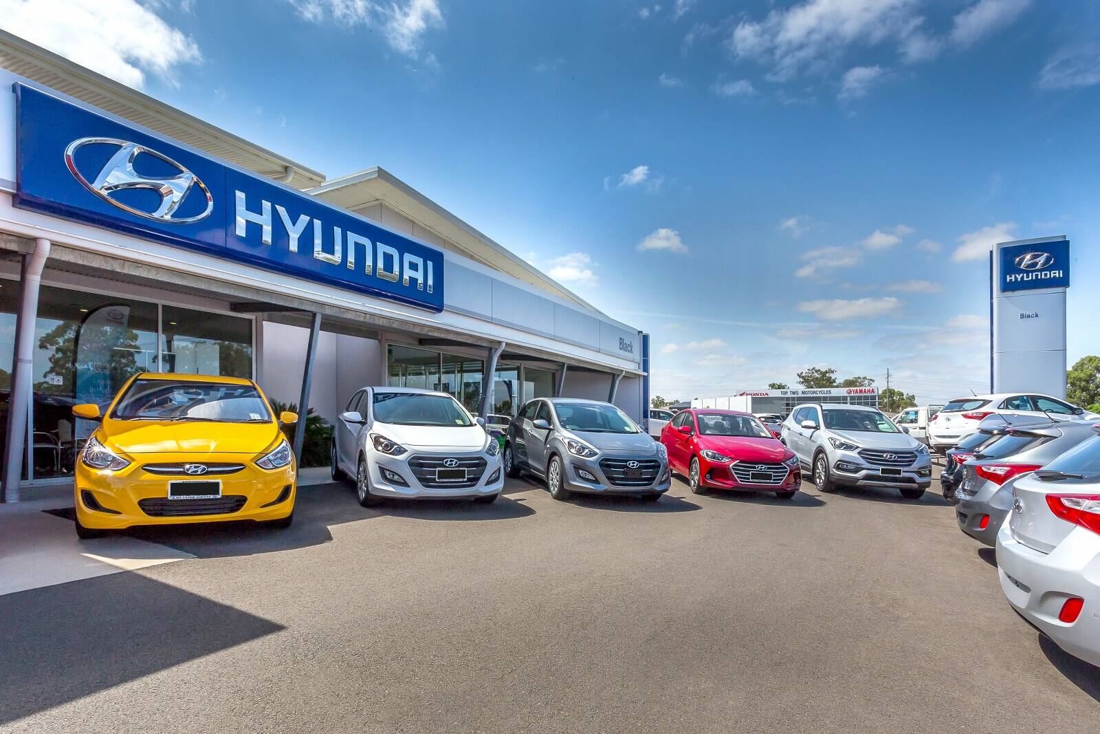 Black Hyundai - Cover photo
