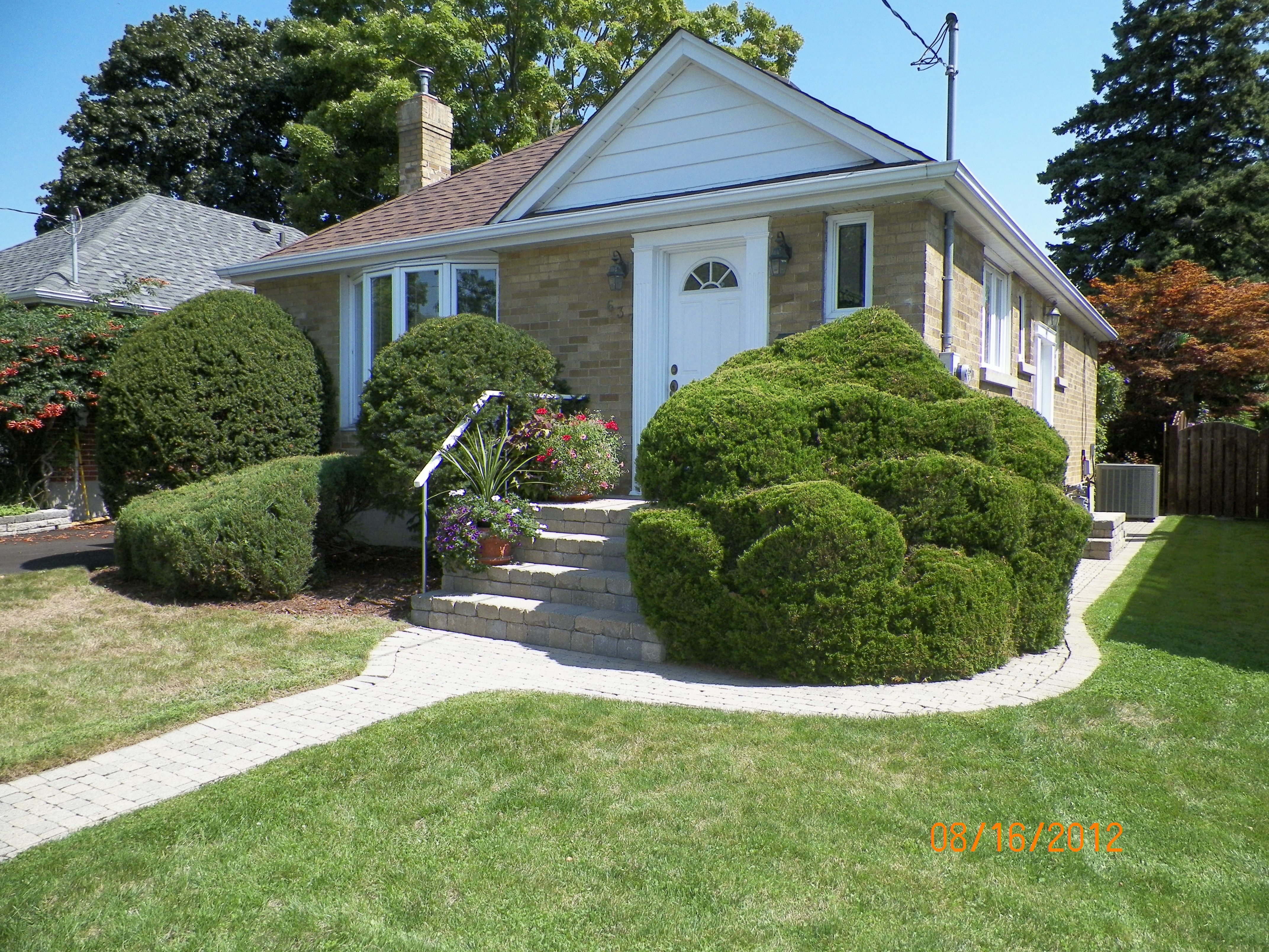 Blades Lawn Care - Cover photo
