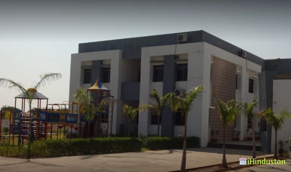 Bluemoon International School - Logo