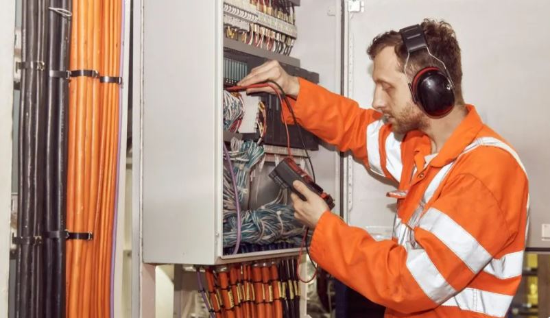 Bluewater Electrical Services - Logo