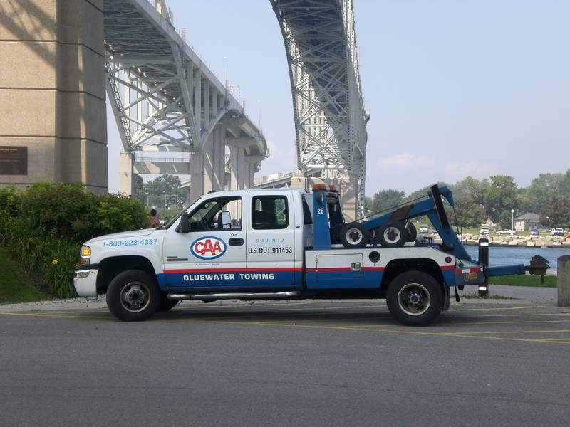 Bluewater Towing - Logo