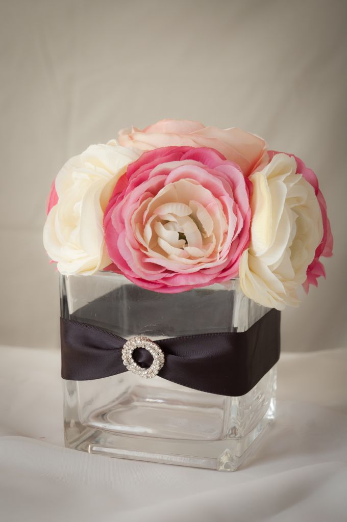 Blushing Bride Boutique - Logo