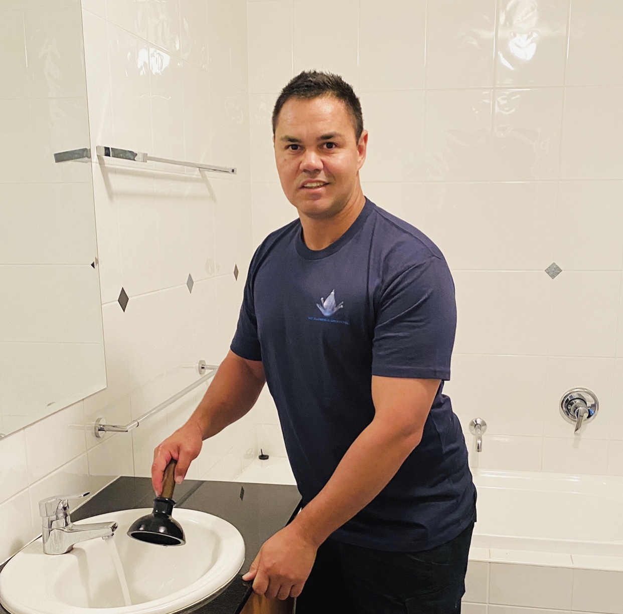BMF Plumbing & Gasfitting - Logo