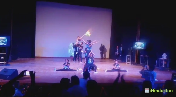 Bobby Steps Dance Academy - Logo