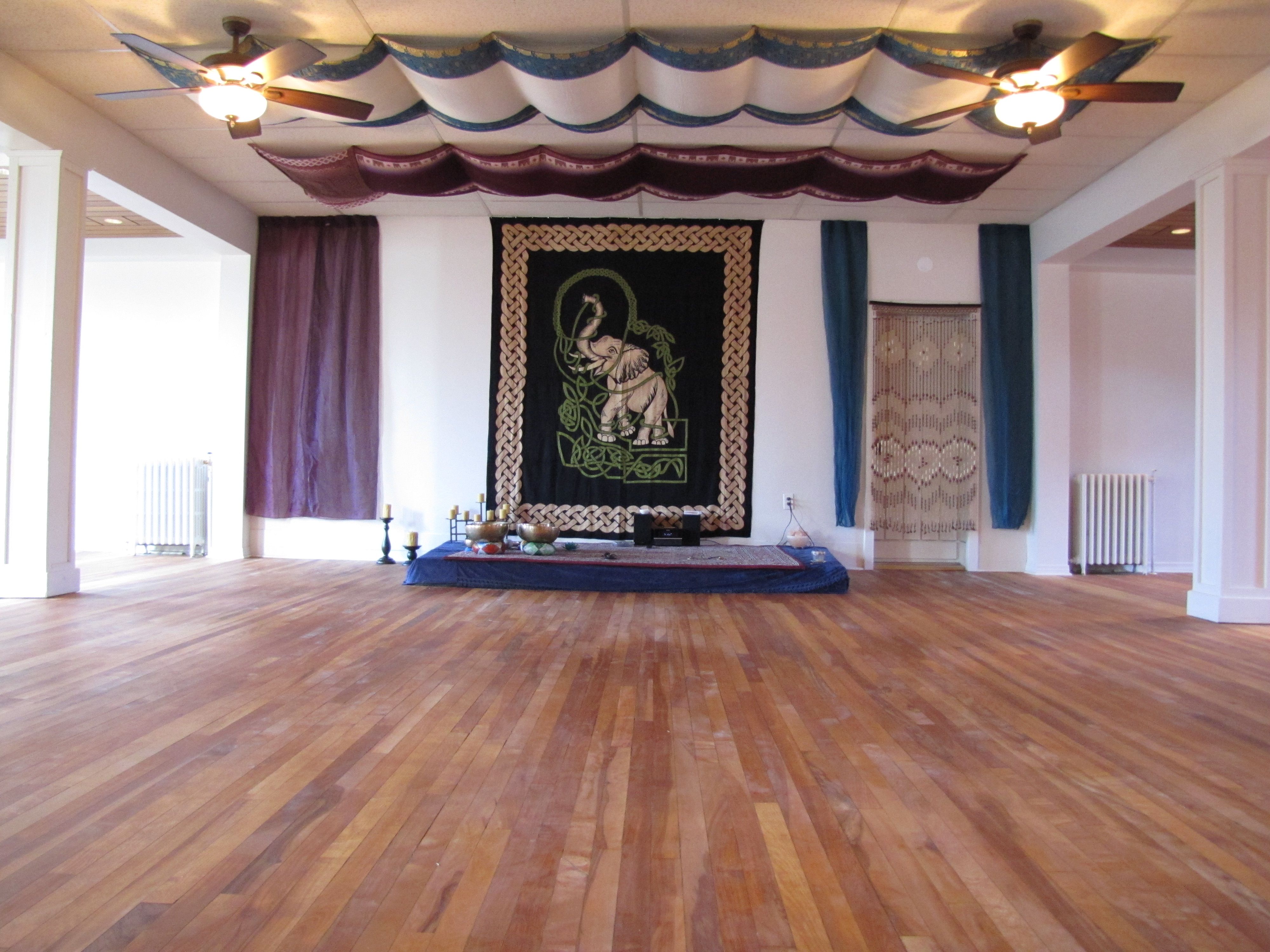 Bohemian Palace - Logo