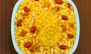 Bole To Vadapav - Logo