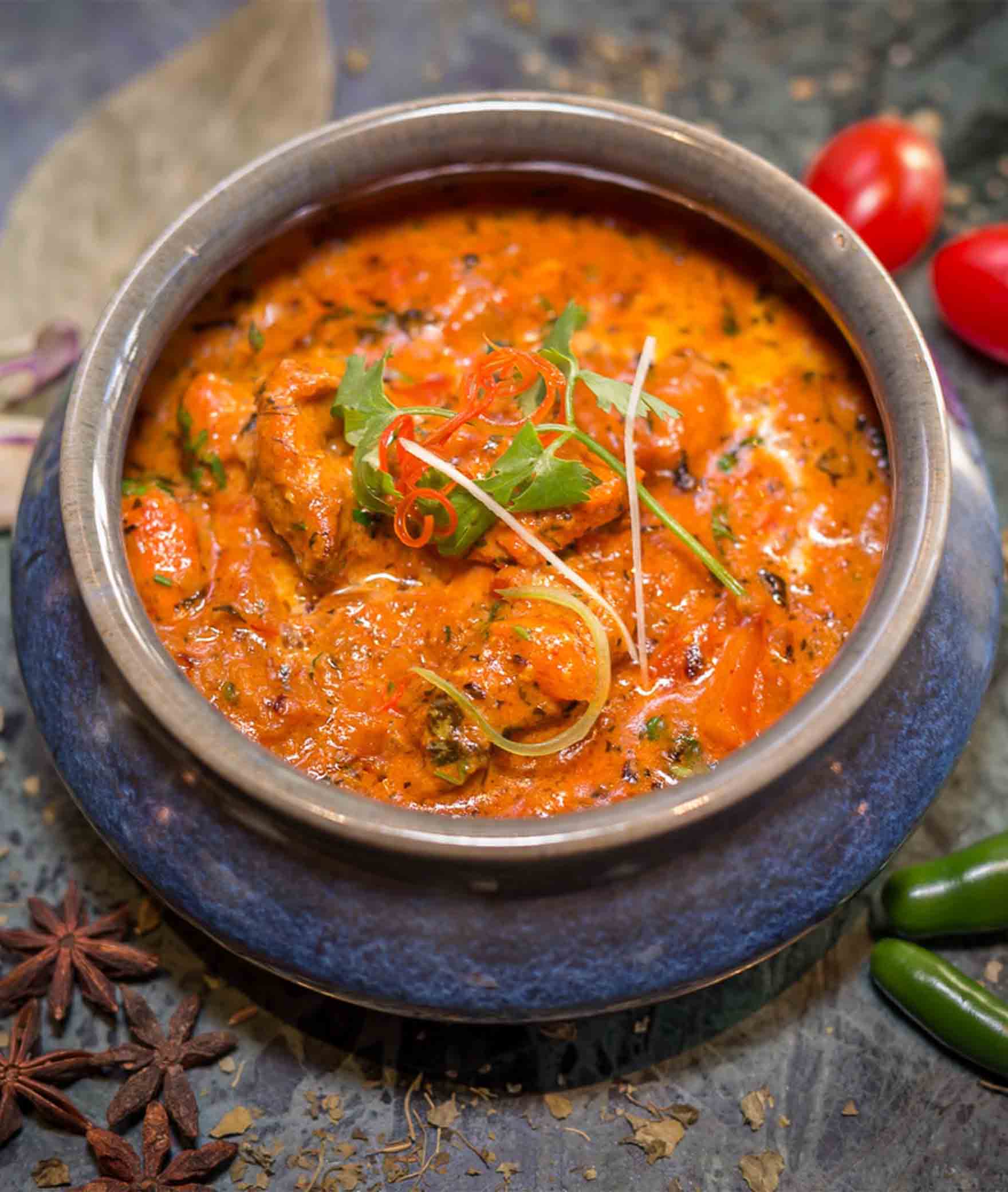 BOLLYWOOD TADKA - Logo