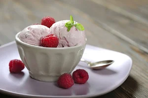 Bombay Chopatty Icecream - Logo