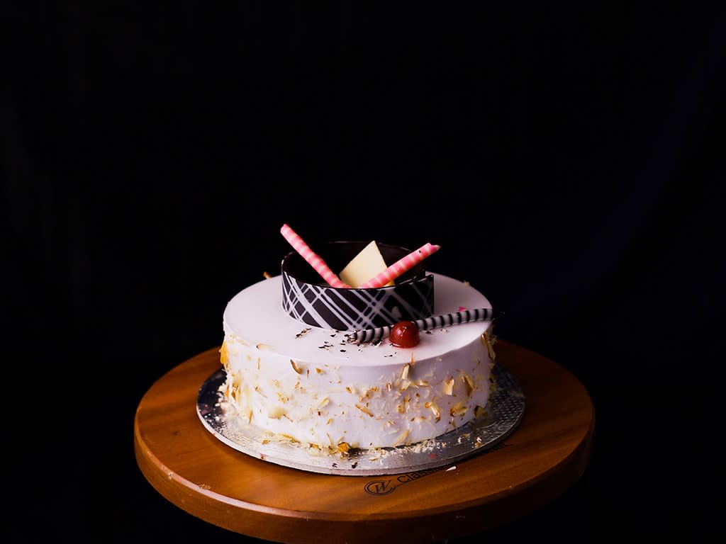 Bonita bites the cake Shop - Logo
