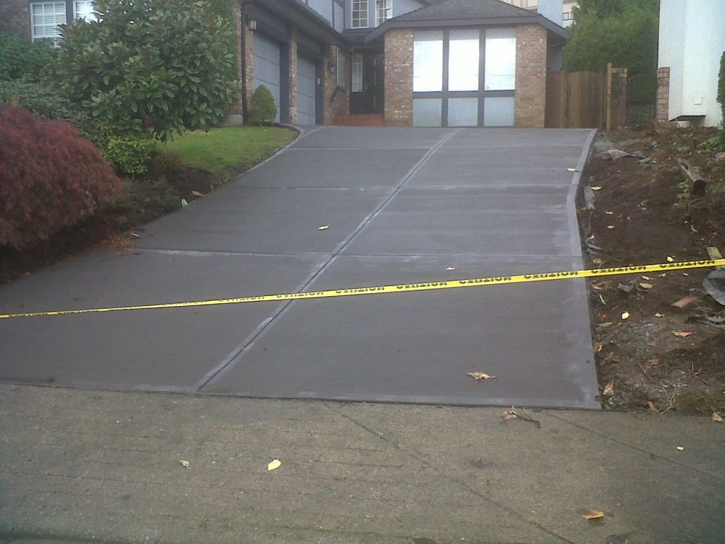 Bortolo &a; Sons Paving Co Ltd. - Logo