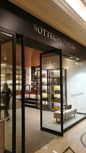 Bottega Veneta - Cover photo