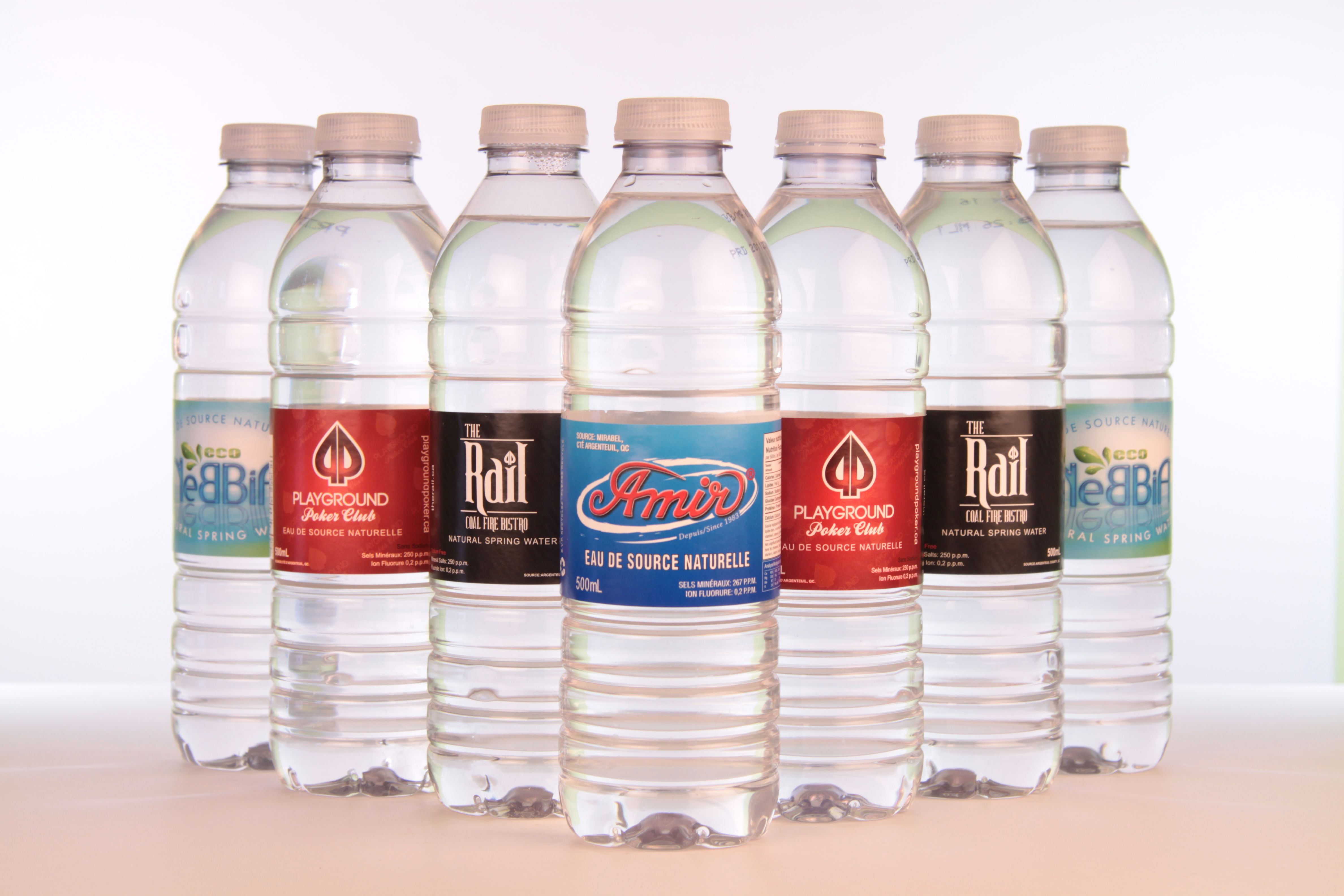 Bouteilles d&s;eau personnalisées - Cover photo