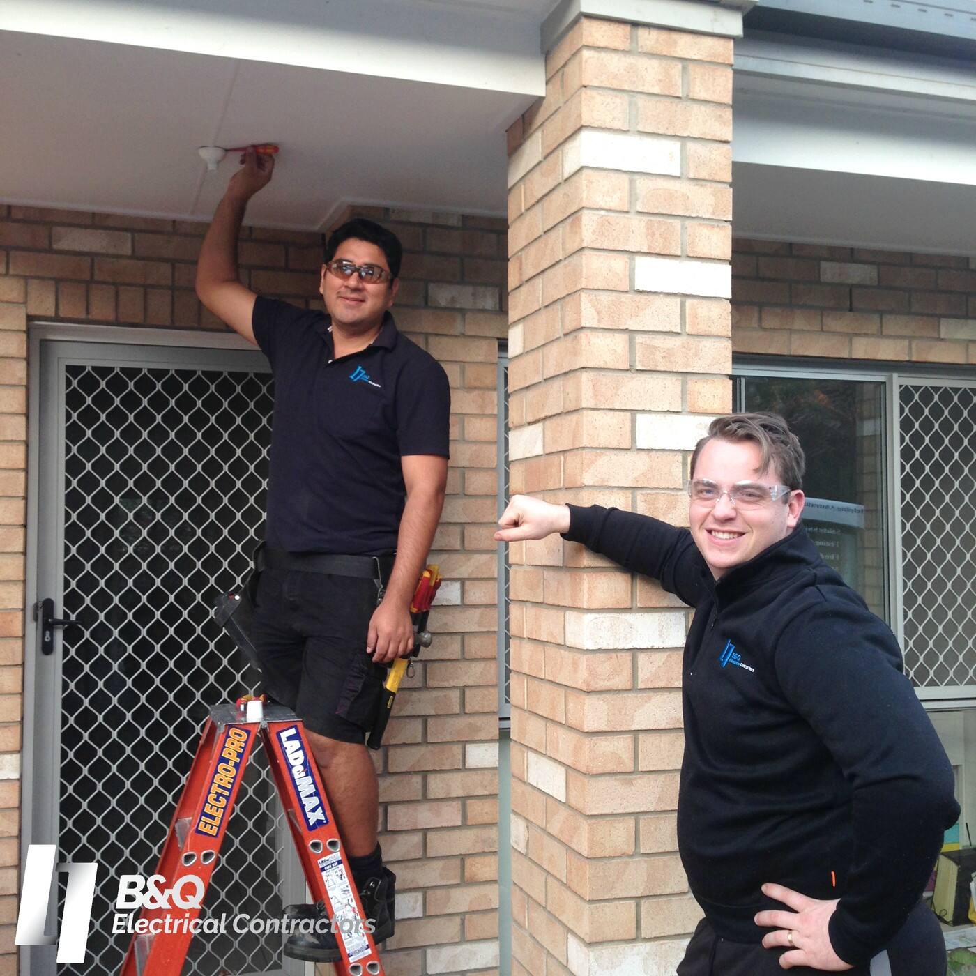 B&Q Electrical Contractors - Logo