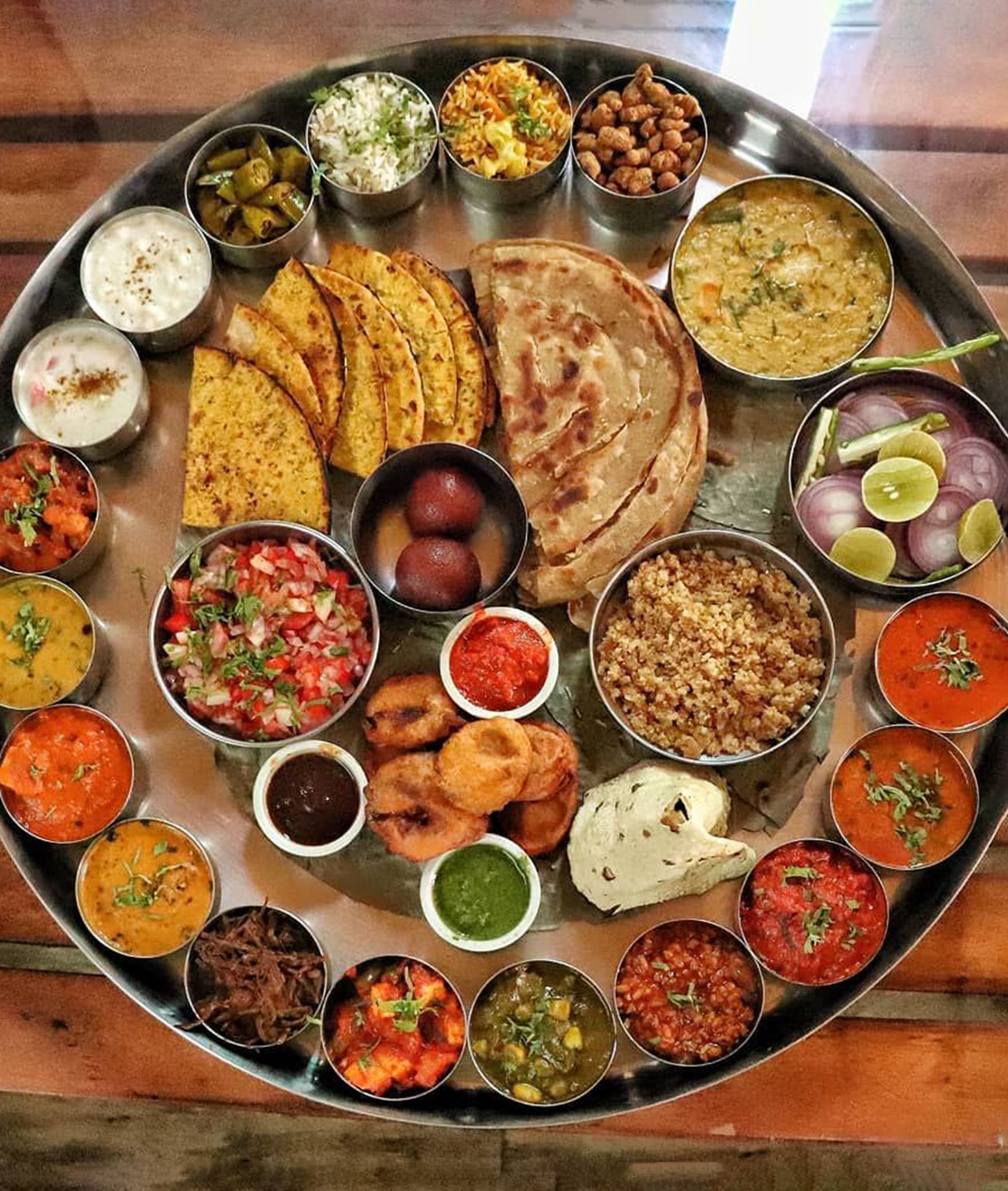 Brahm Bhoj Thali - Logo