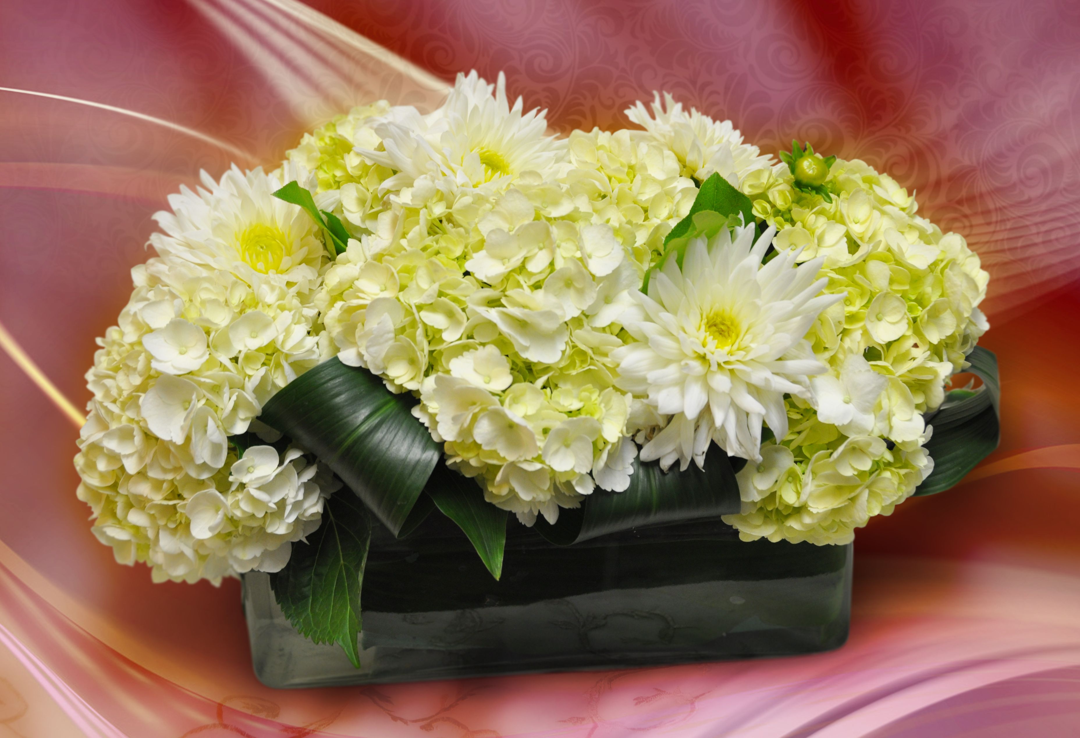 Bridal Beauty First - Floral Design - Logo