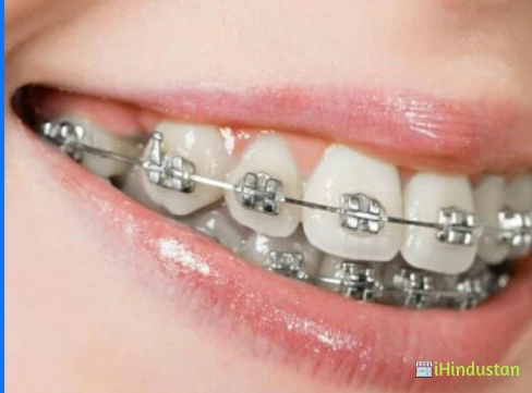Bright Smile Dental Clinic - Logo