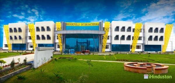 Brookfield International School - Logo