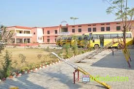 B S T Senior Secondary School - Logo