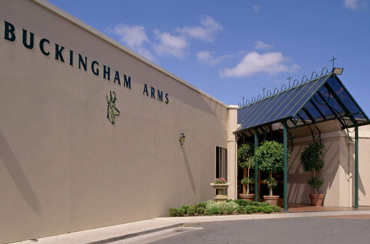 Buckingham Arms Hotel - Logo