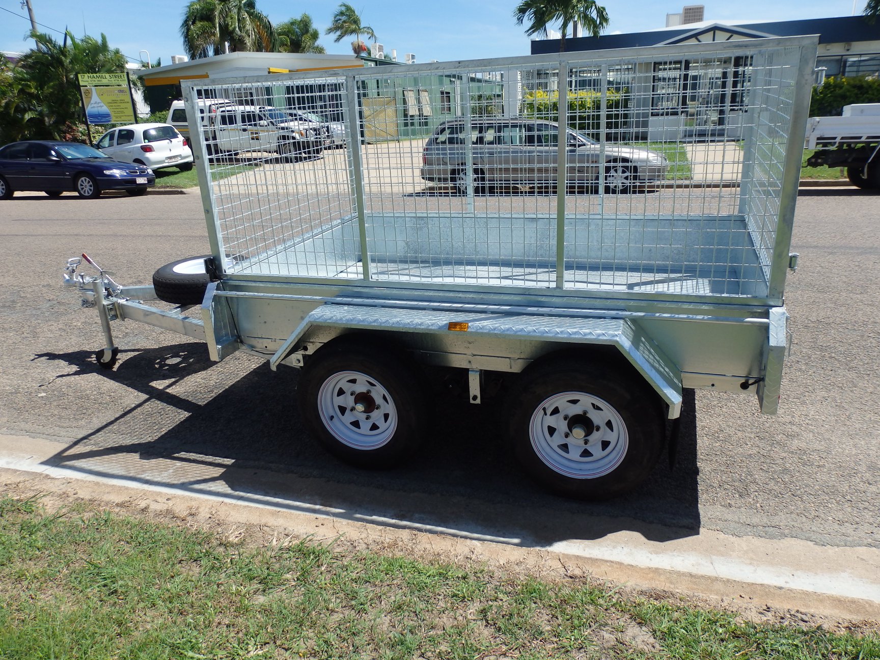 Budget Trailers - Logo