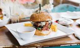 Burger Nest - Cover photo