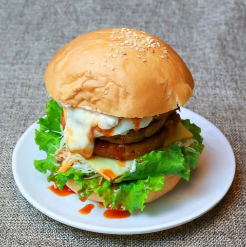 Burger Lounge -Moozhikkal - Logo