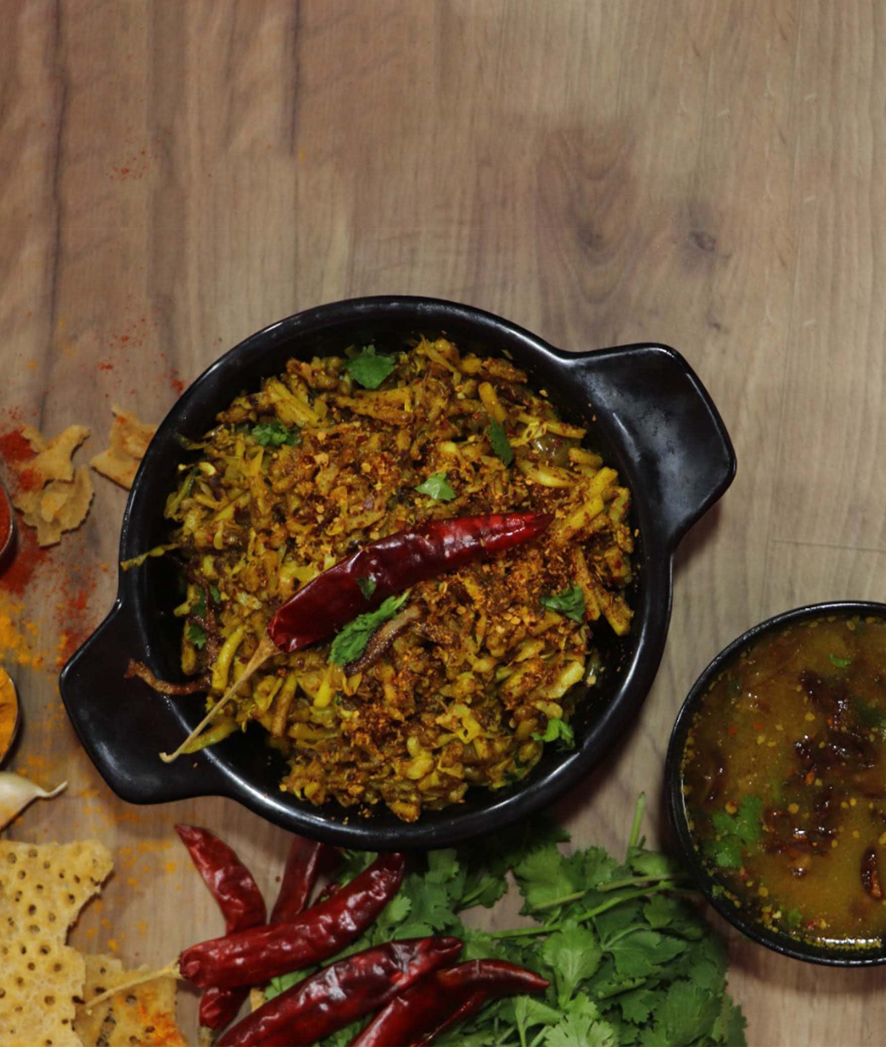 BURMESE KITCHEN - Logo