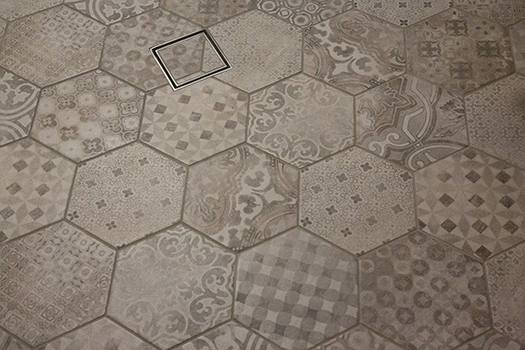 Burton Tiling - Logo