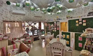 Buttercup Bungalow - Cover photo
