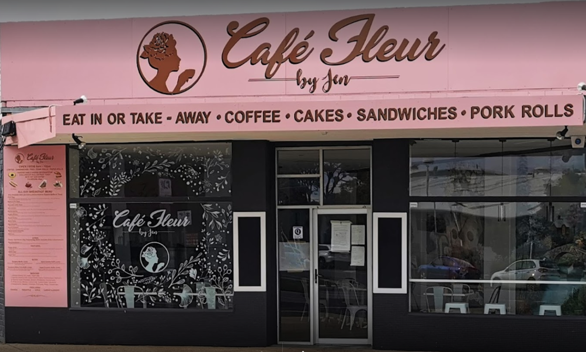 Cafe Fleur by Jen - Logo