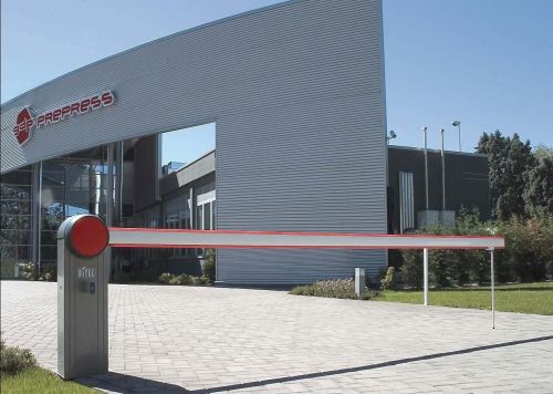 Cairns Automatic Gates�Easylift - Logo