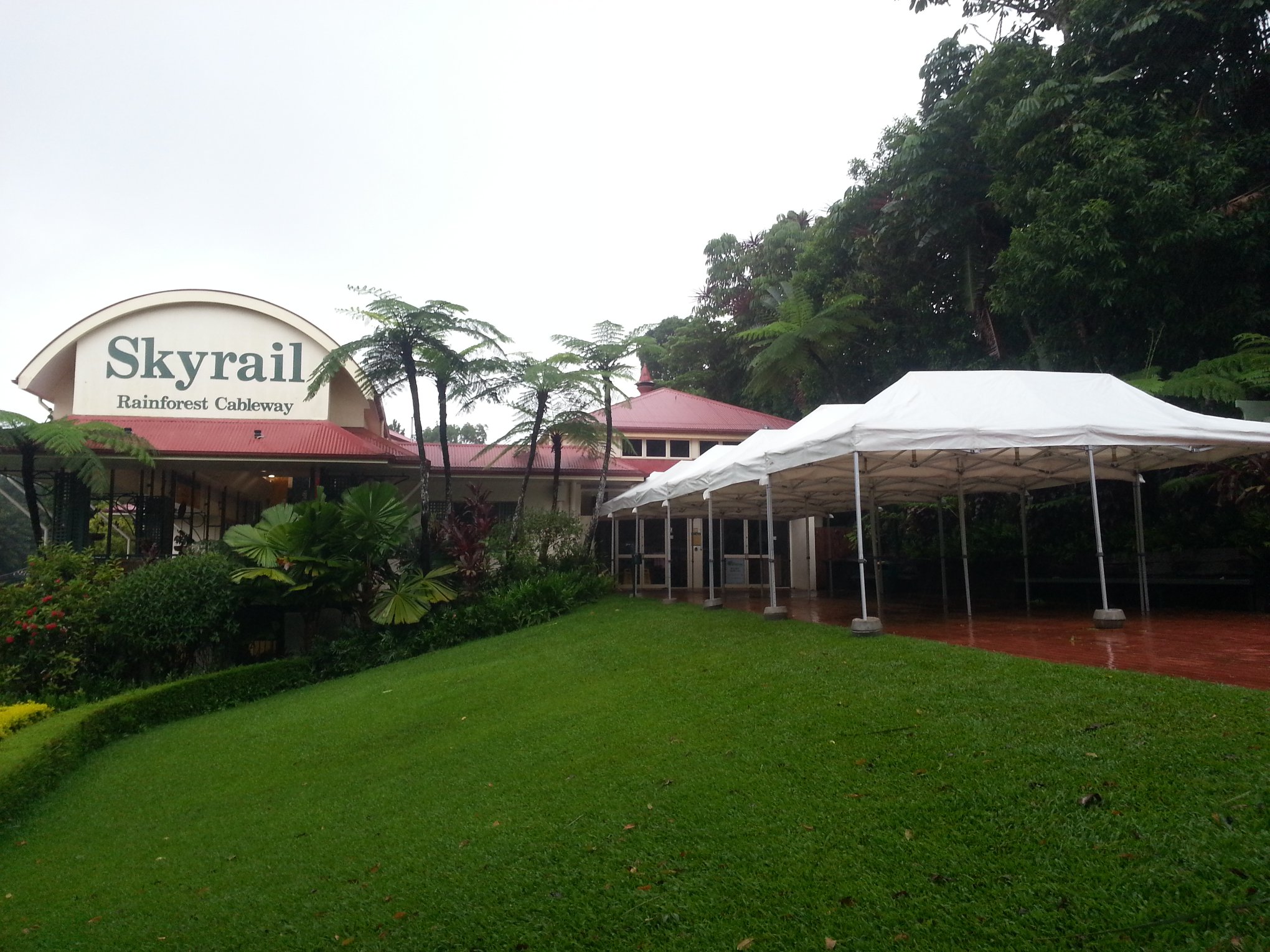 Cairns Marquee & Party Hire - Logo