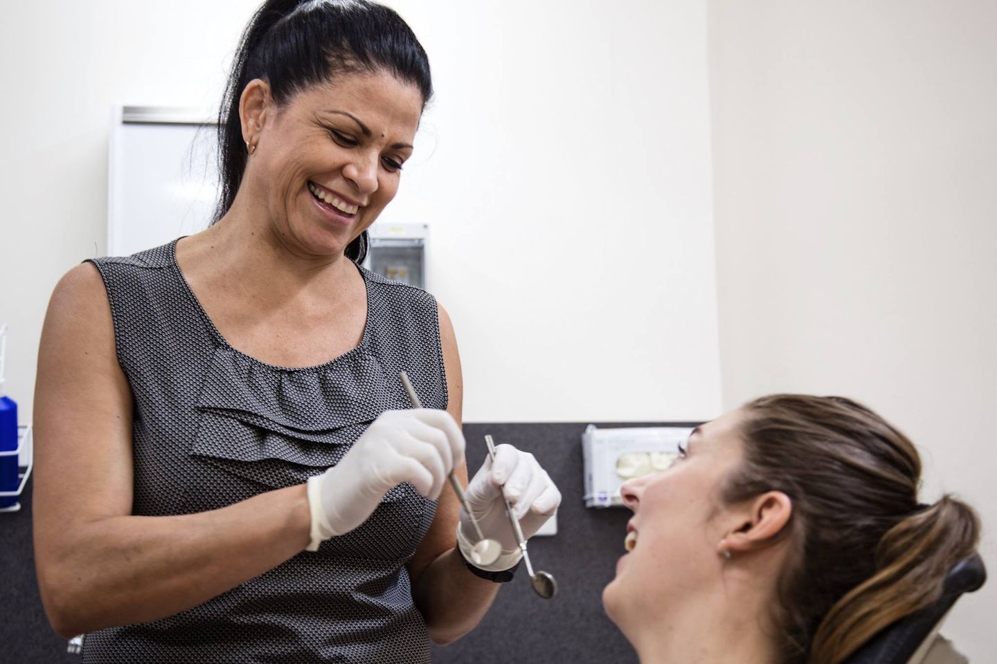 Cairns Oral Surgery - Logo