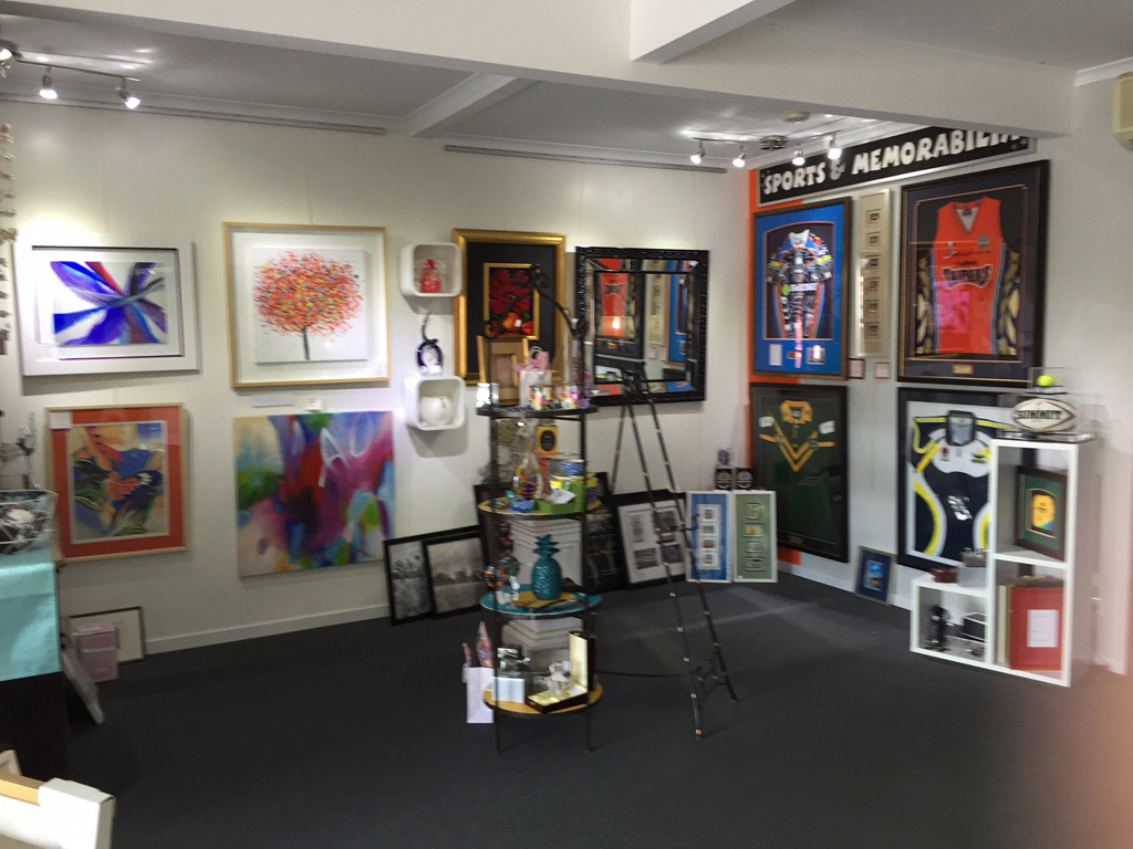 Cairns Tropical North Framing Gallery - Logo