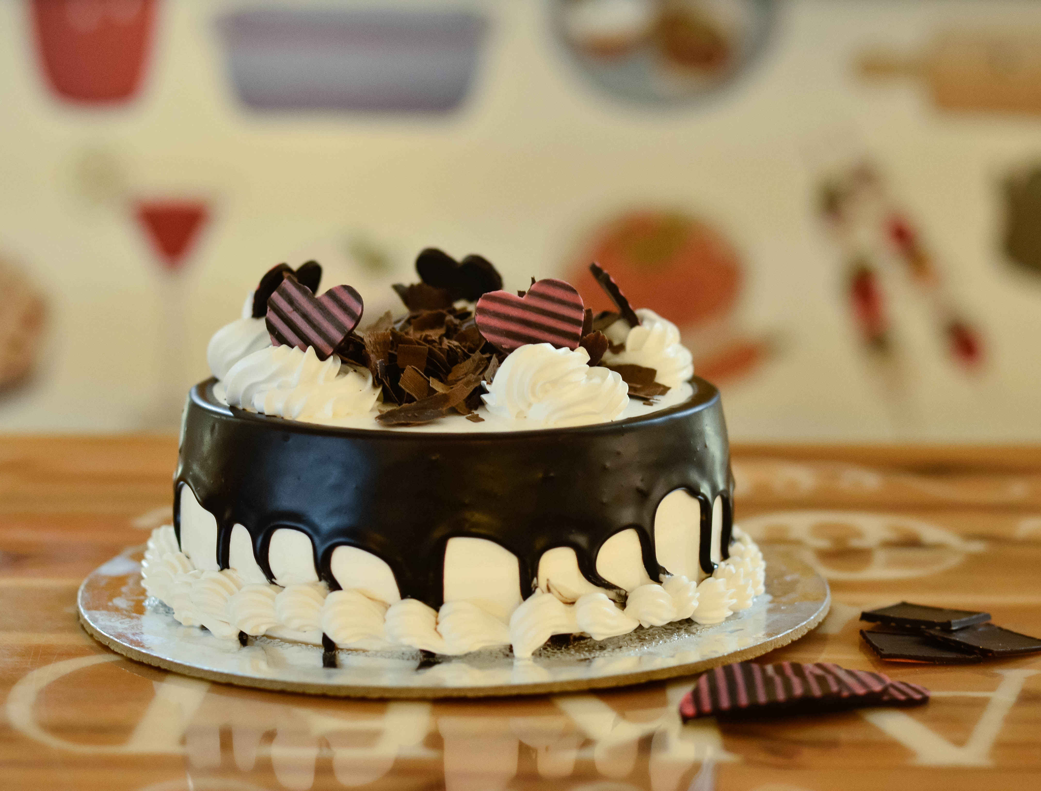 Cake Boss - Aliganj - Logo