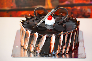 Cake Dango - The Live Cake - Logo