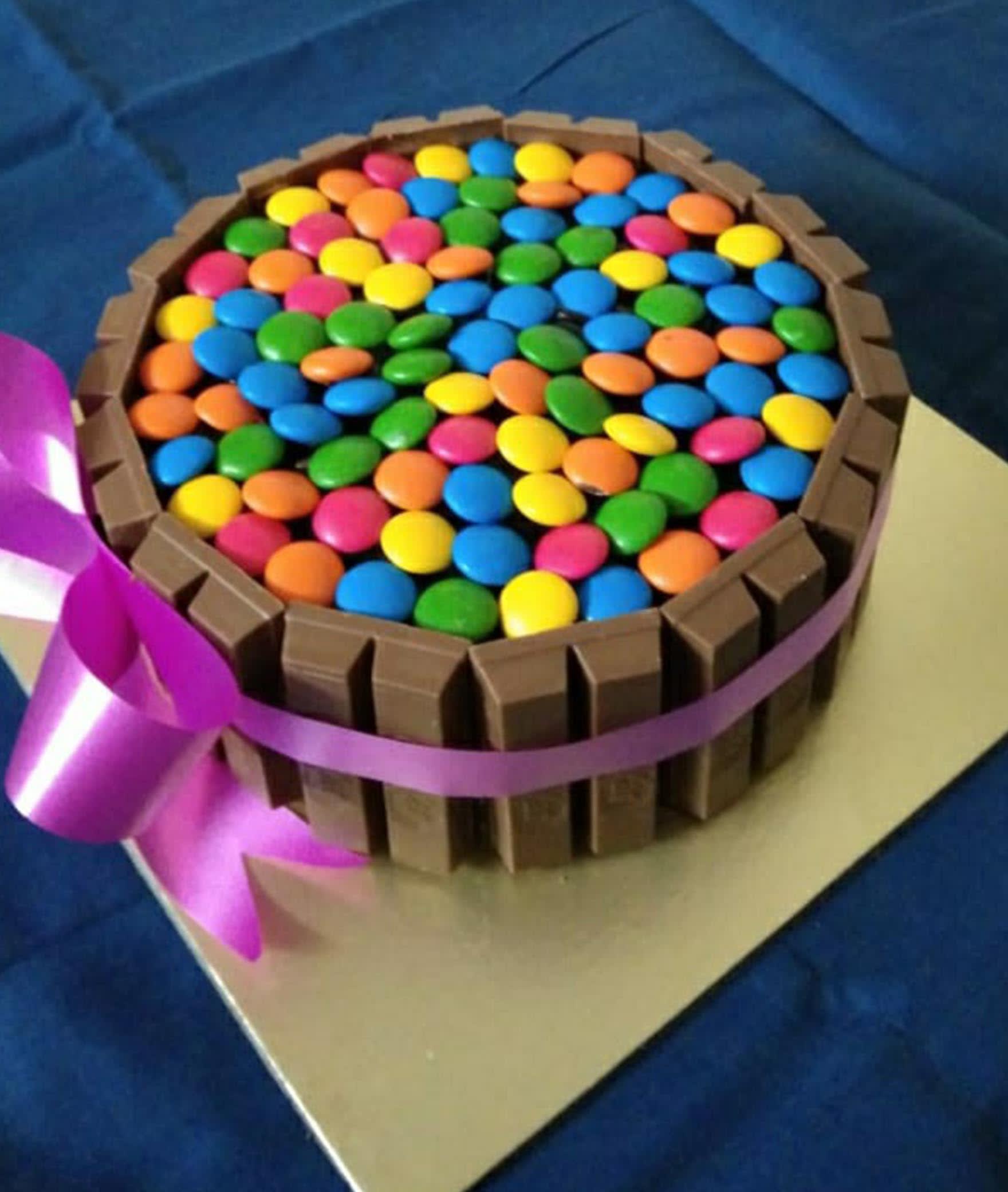 Cake Eggless - Logo