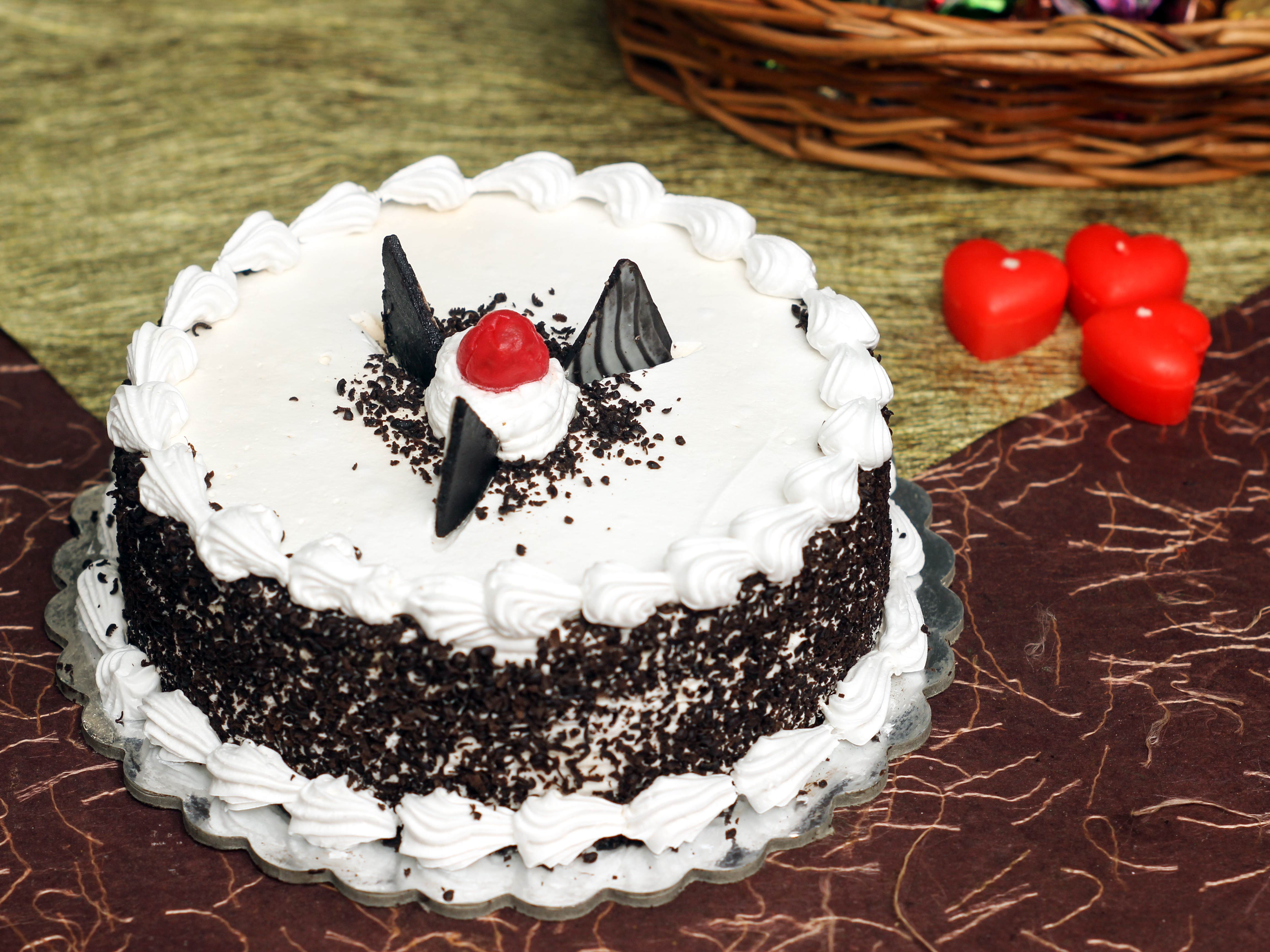 Cake in Udaipur - Logo