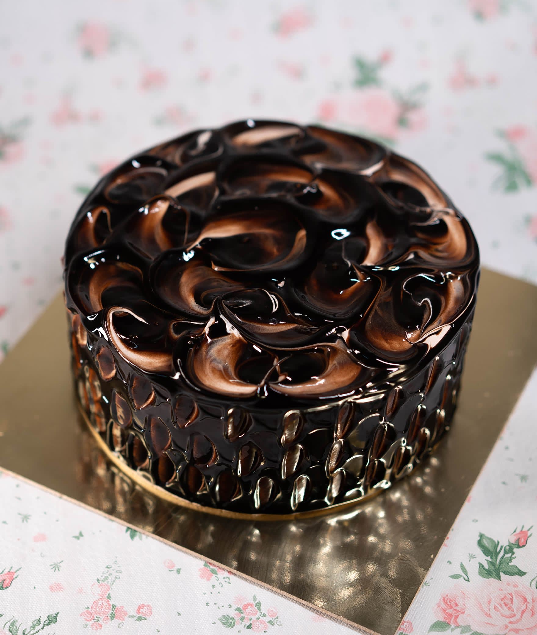 Cake Luscious - Logo